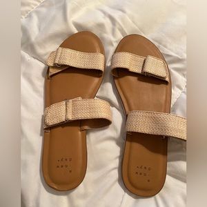 A New Day Sandals 7.5